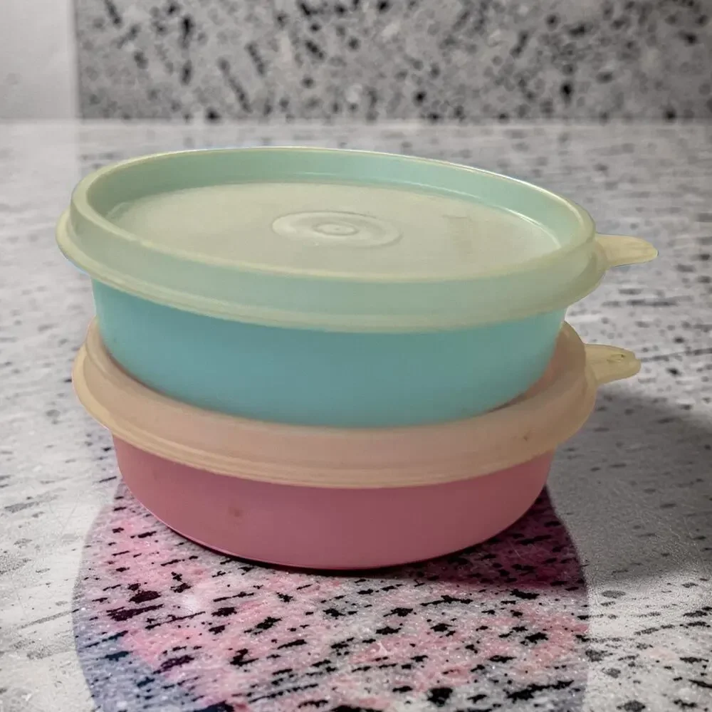 Tupperware Little Wonders Snack Bowls Set 2 Pink Blue 6oz 1286 Sheer Lid 215 VTG